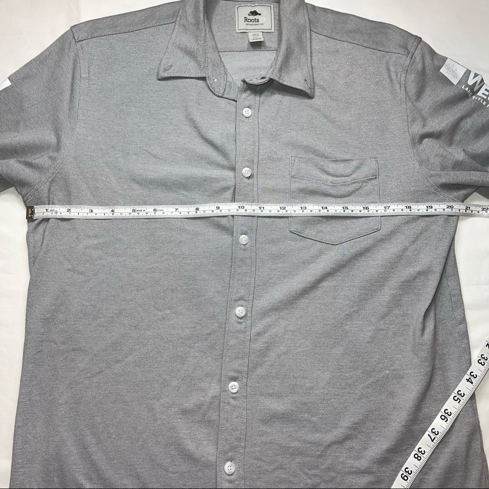 ✨HOST PICK✨ Roots Baywood Button Up - Picture 10 of 10
